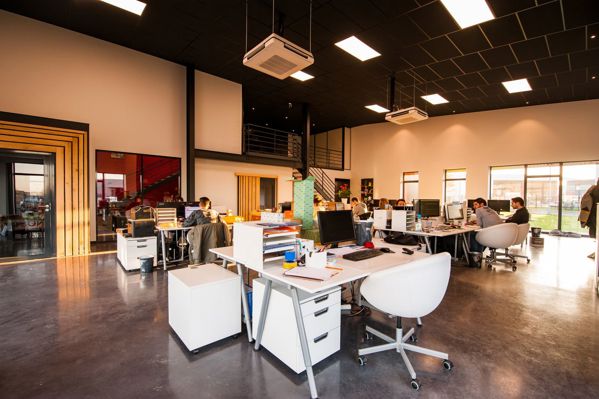 Bayat'de Plaza Katında 160 m² Satılık Ofis